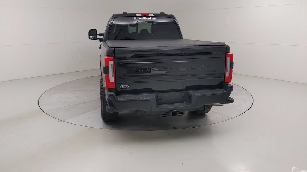 Certified 2025 Ford F250 Platinum AWD/4WD image 17