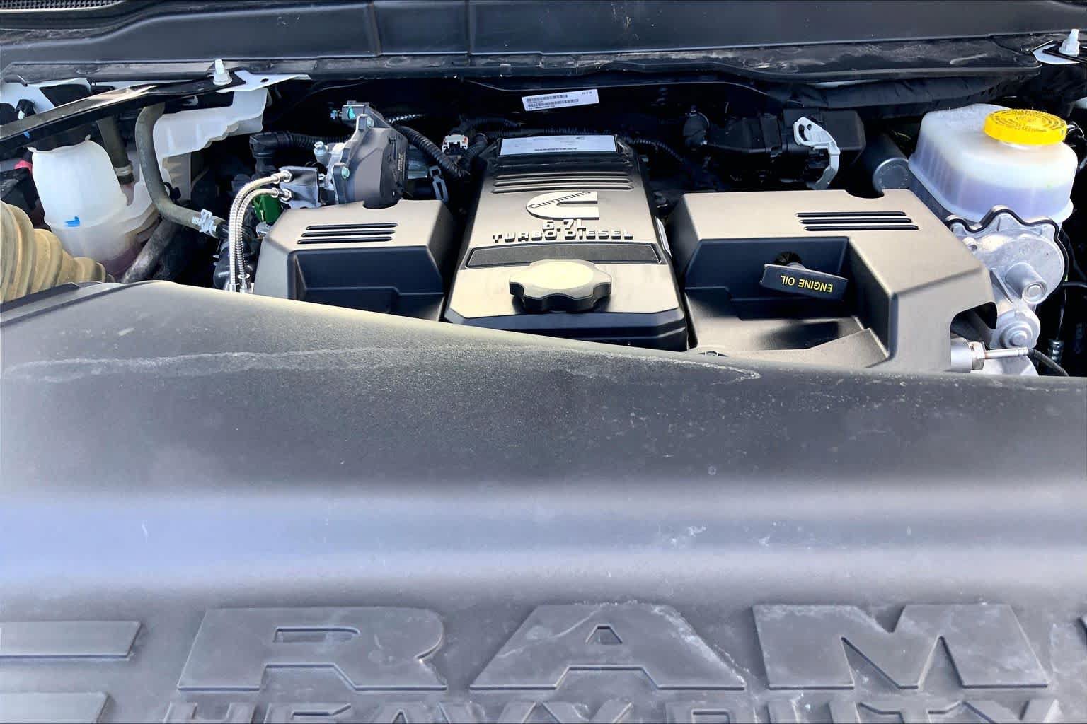 Used 2024 RAM 2500 Laramie w/ Safety Group AWD/4WD image 33