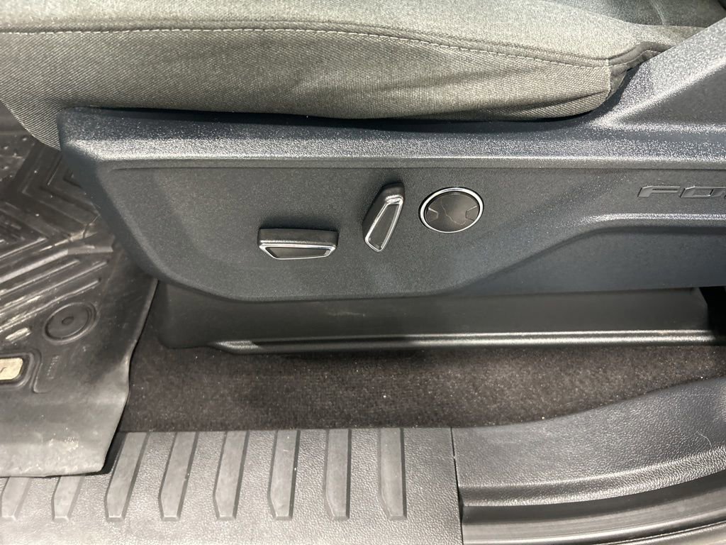 Certified 2021 Ford F150 XLT w/ Equipment Group 302A High image 13