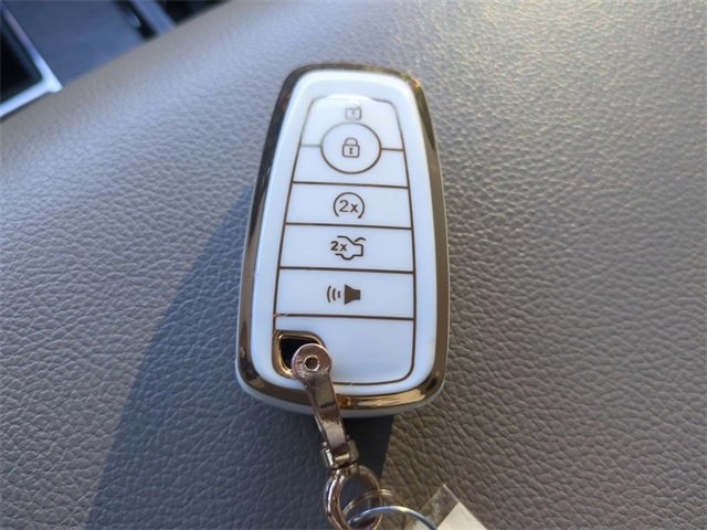 Certified 2021 Ford Expedition Limited image 28