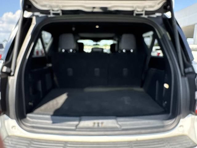 Certified 2022 Ford Expedition Max Platinum RWD image 14