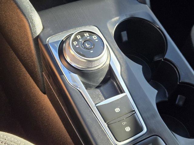 Certified 2022 Ford Escape SE w/ SE Sport Appearance Package image 20