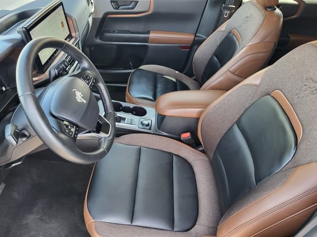 Certified 2025 Ford Bronco Sport Outer Banks w/ Outer Banks Tech Package+ AWD/4WD image 28