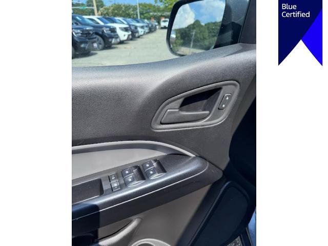 Used 2020 Chevrolet Colorado W/T w/ WT Convenience Package AWD/4WD image 9