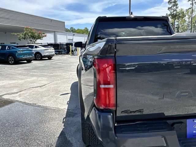 Used 2025 Toyota Tacoma TRD Off-Road AWD/4WD image 24
