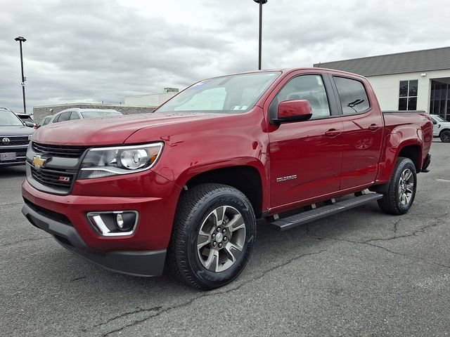 Used 2019 Chevrolet Colorado Z71 AWD/4WD image 3