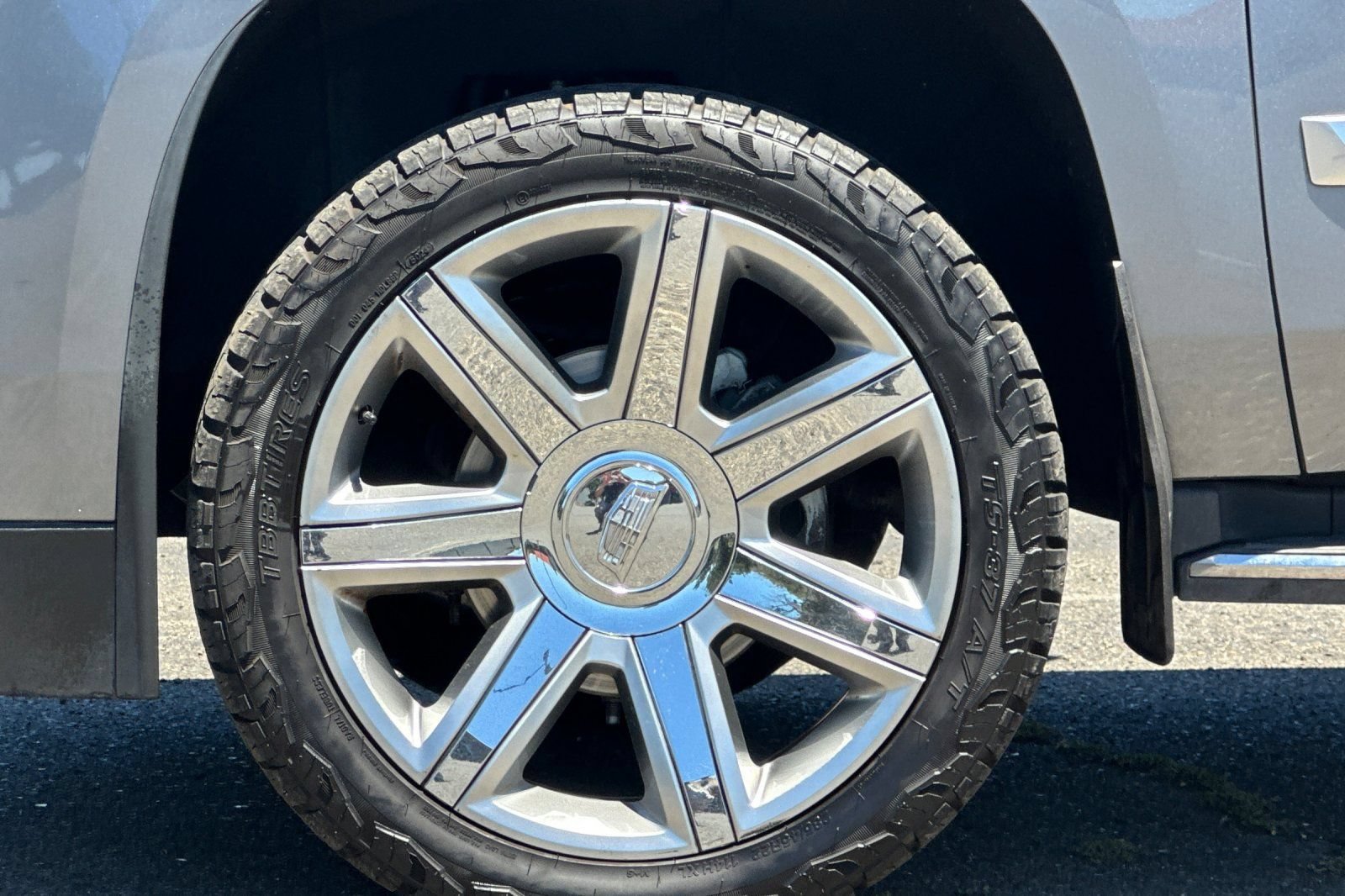 Used 2019 Cadillac Escalade Luxury RWD image 47