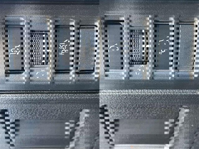 Used 2025 Subaru Outback Onyx Edition w/ Popular Package #2 image 19