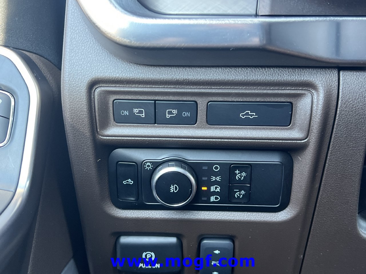 Certified 2023 Ford F150 King Ranch w/ Equipment Group 601A High AWD/4WD image 17