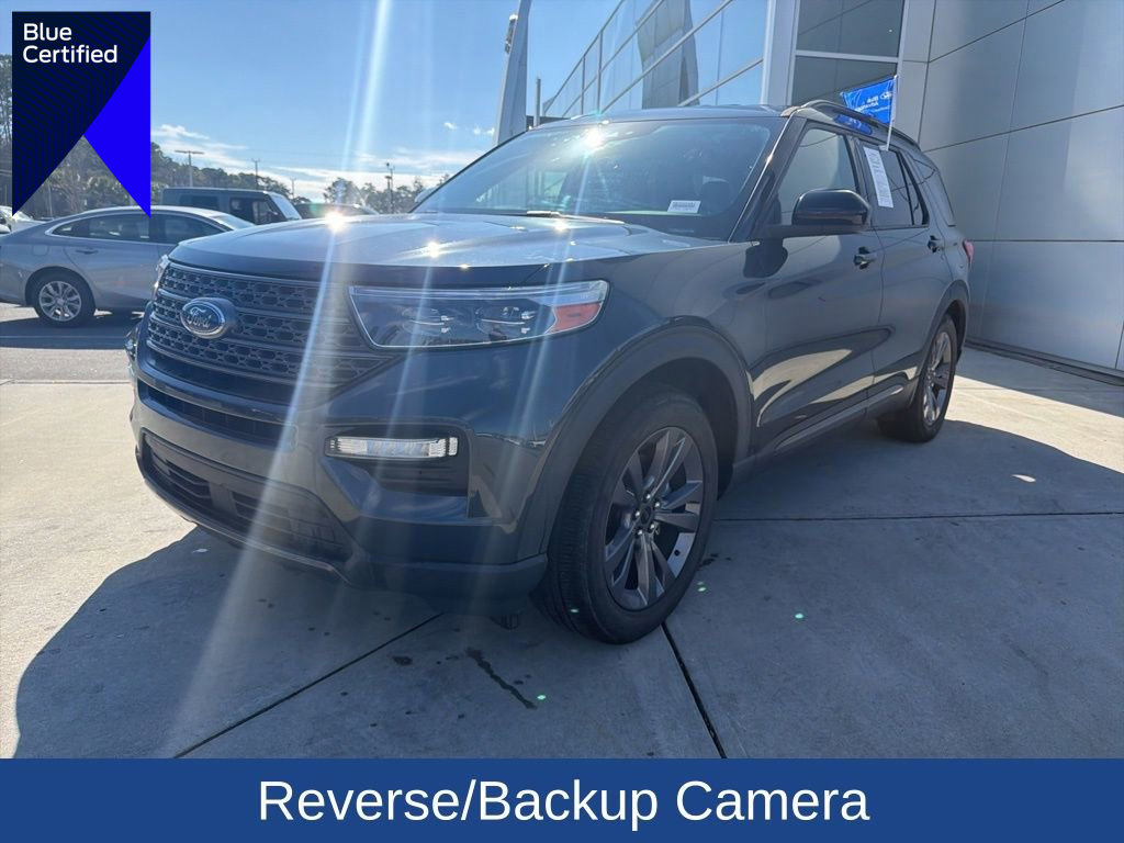 Certified 2022 Ford Explorer XLT w/ Equipment Group 202A image 1