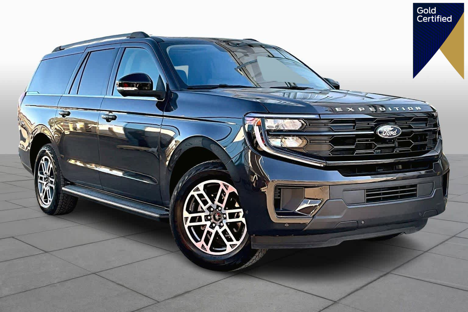 Certified 2025 Ford Expedition Max Active image 1