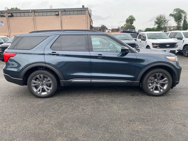 Certified 2023 Ford Explorer XLT w/ Equipment Group 202A AWD/4WD image 8