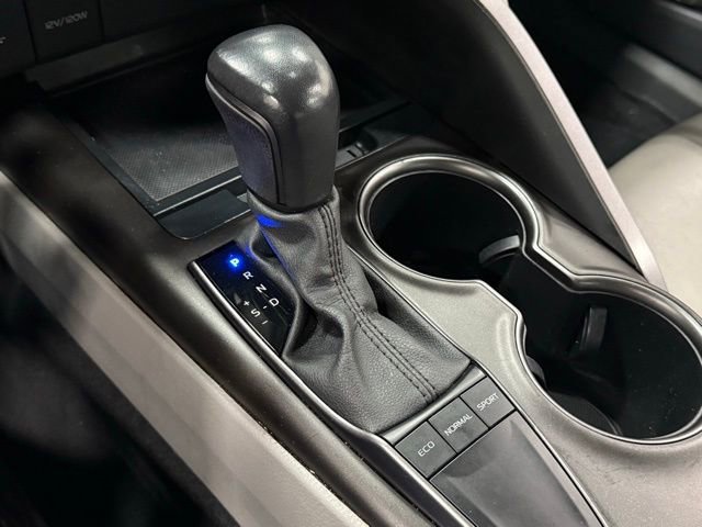 Used 2023 Toyota Camry SE image 29