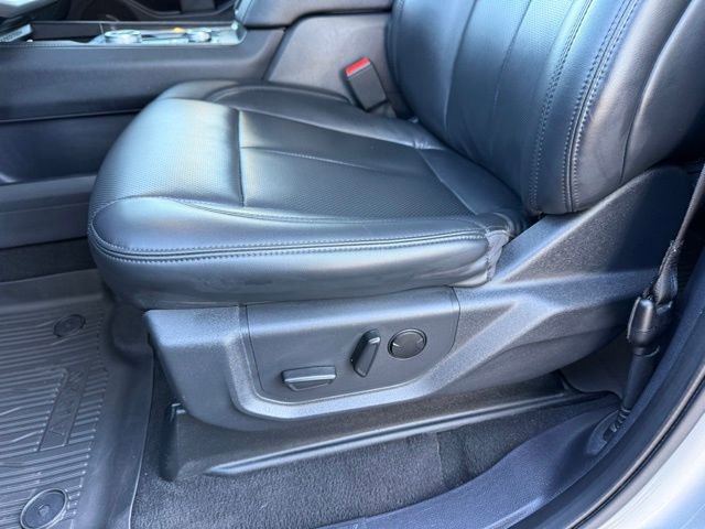 Certified 2024 Ford Expedition Max XLT image 18
