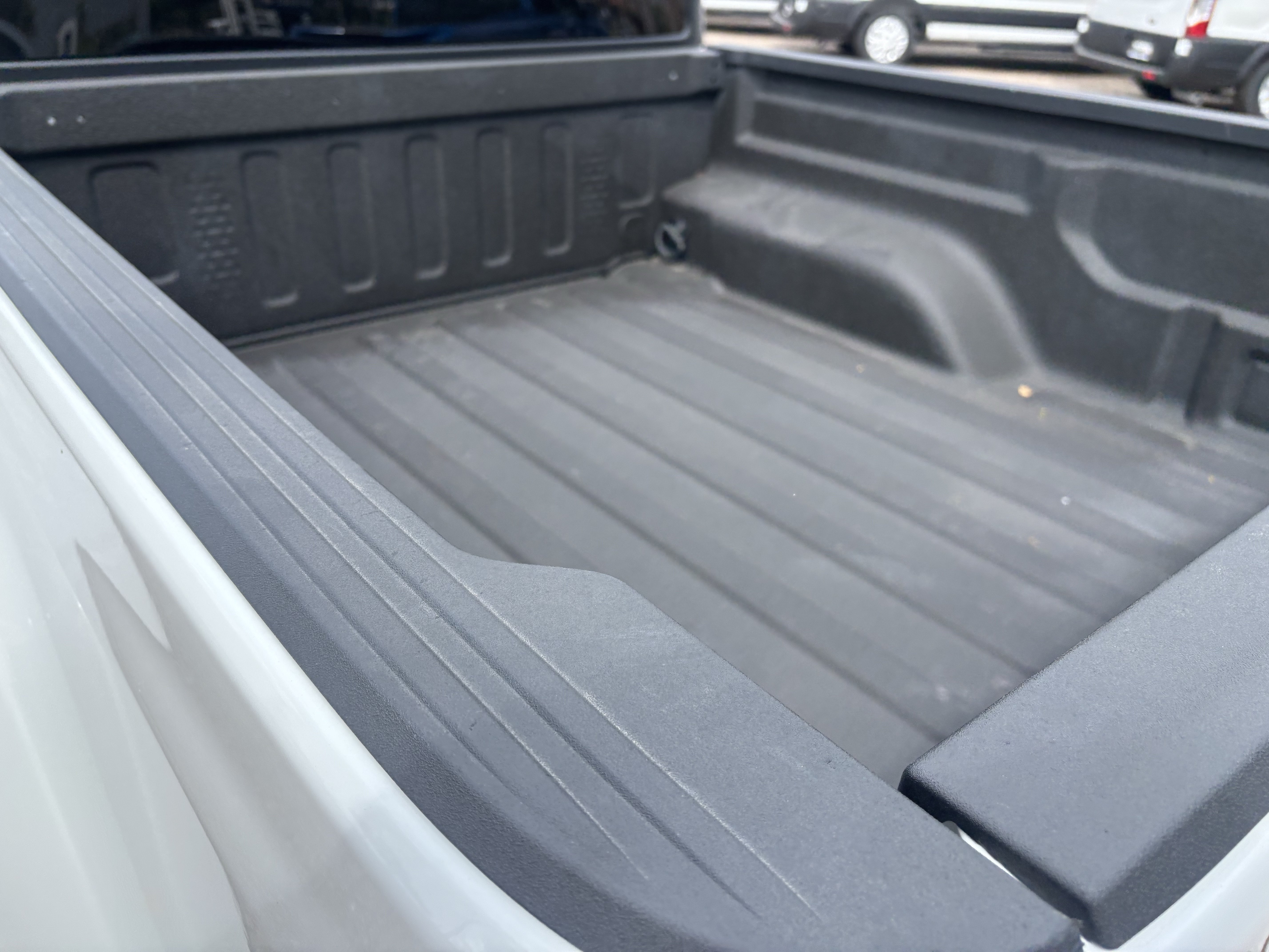 Used 2023 Jeep Gladiator Mojave w/ LED Lighting Group AWD/4WD image 18