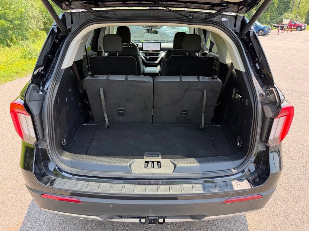 Certified 2025 Ford Explorer Active w/ Active Comfort Package AWD/4WD image 25
