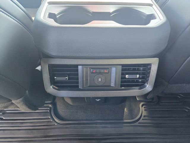 Certified 2025 Ford F350 Platinum image 10