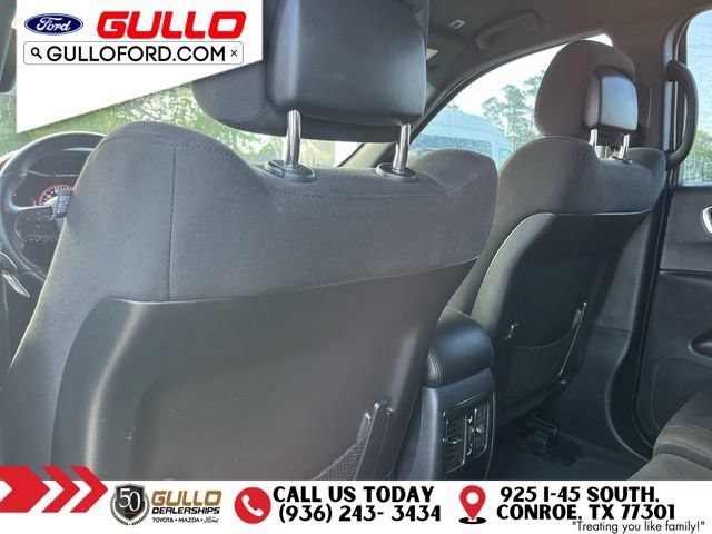 Used 2018 Dodge Durango SXT w/ Quick Order Package 2BB AWD/4WD image 16