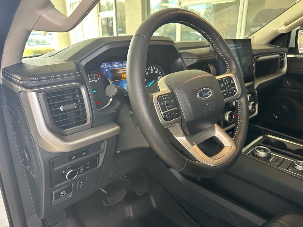 Certified 2024 Ford Expedition Max XLT image 20