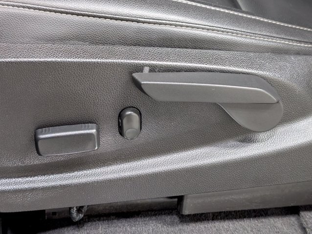 Used 2019 Chevrolet Colorado ZR2 AWD/4WD image 14
