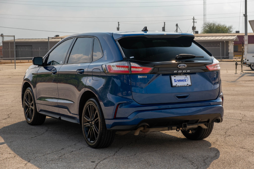 Certified 2024 Ford Edge ST-Line AWD/4WD image 6
