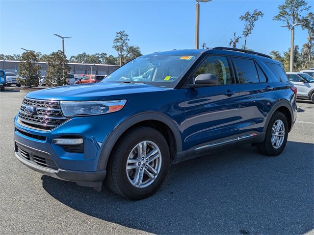 Certified 2021 Ford Explorer XLT w/ Equipment Group 202A image 7