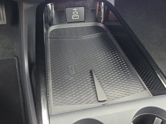 Certified 2025 Ford Mustang Mach-E Select RWD image 34