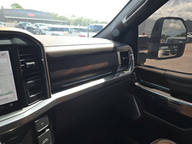 Certified 2025 Ford F250 King Ranch w/ FX4 Off-Road Package AWD/4WD image 12