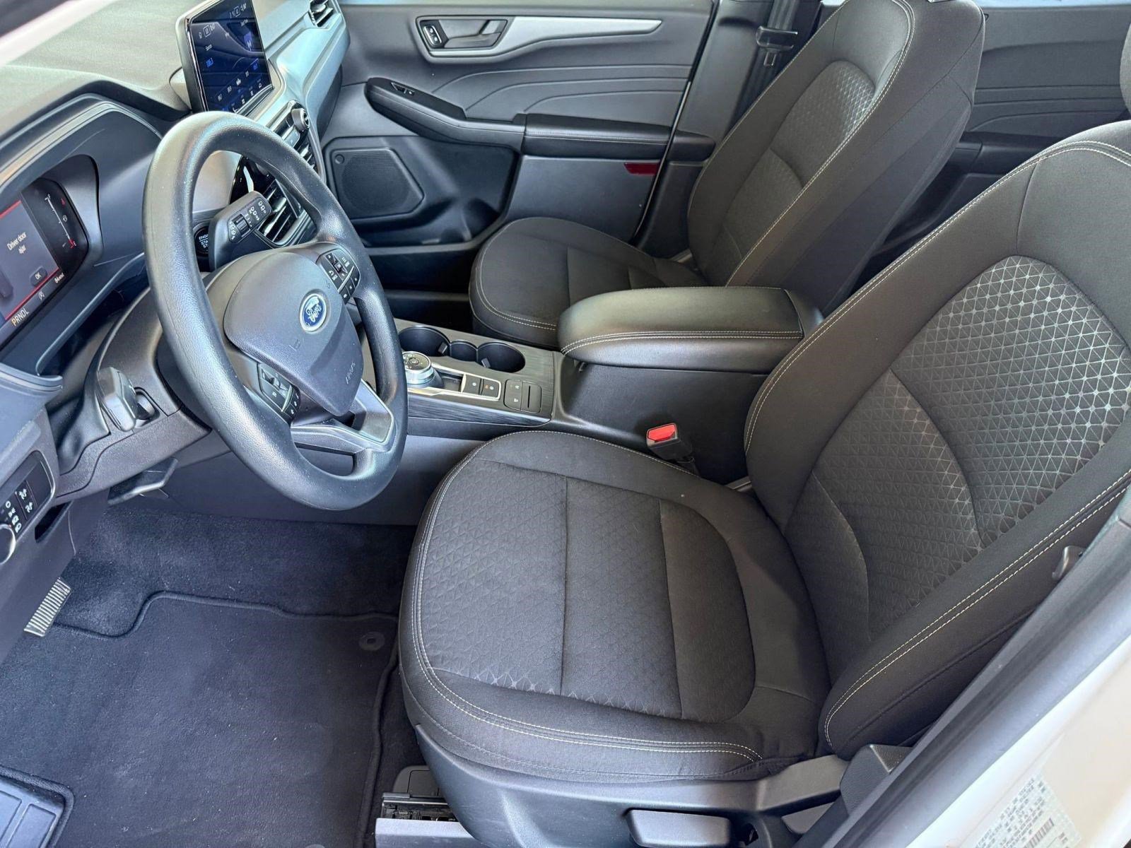 Certified 2025 Ford Escape Active FWD image 5