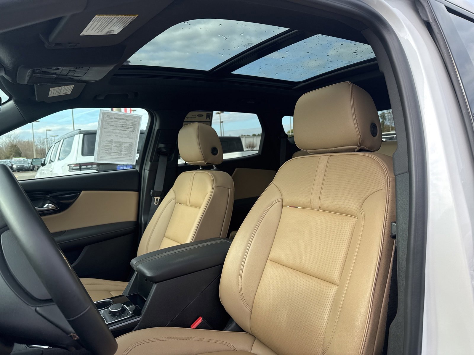 Used 2025 Chevrolet Blazer Premier w/ Driver Confidence II Package image 31