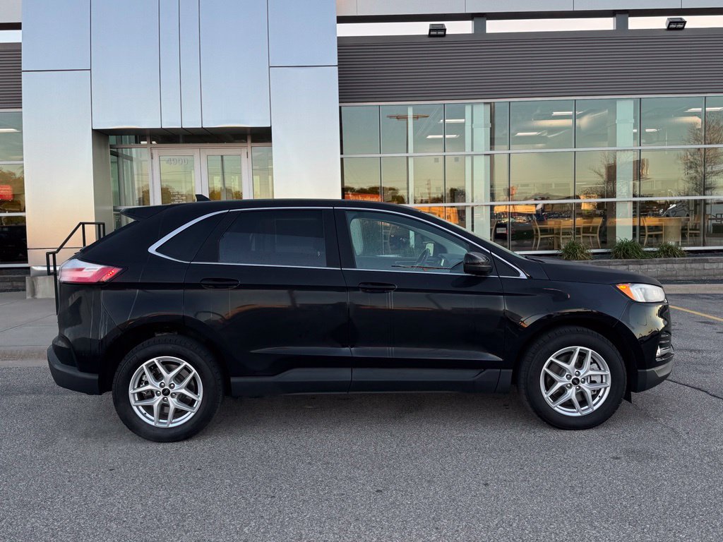 Certified 2023 Ford Edge SEL w/ Convenience Package AWD/4WD image 43