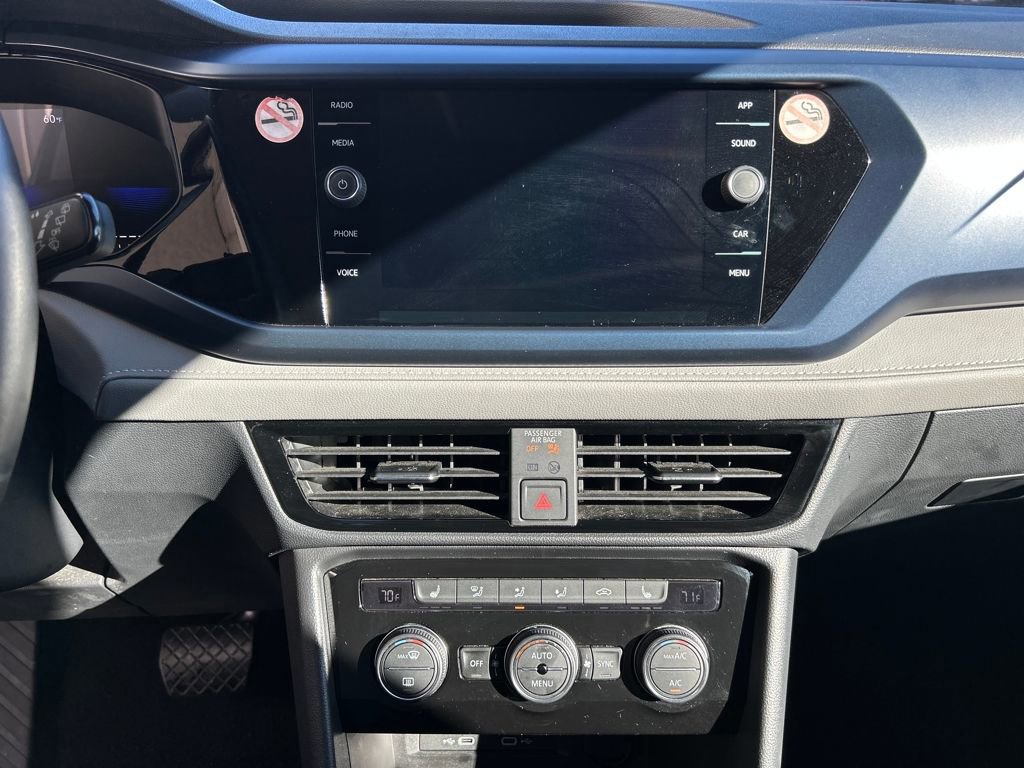 Used 2024 Volkswagen Taos SE image 15