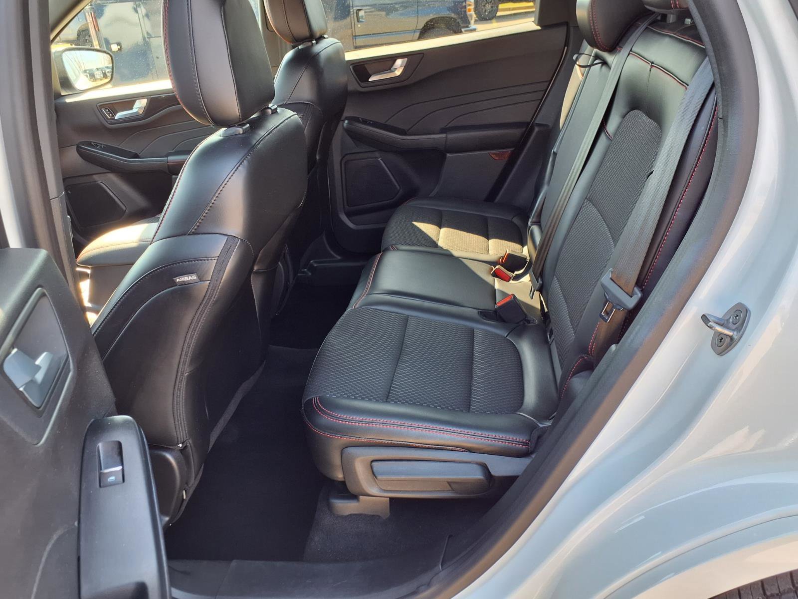 Certified 2023 Ford Escape ST-Line image 15