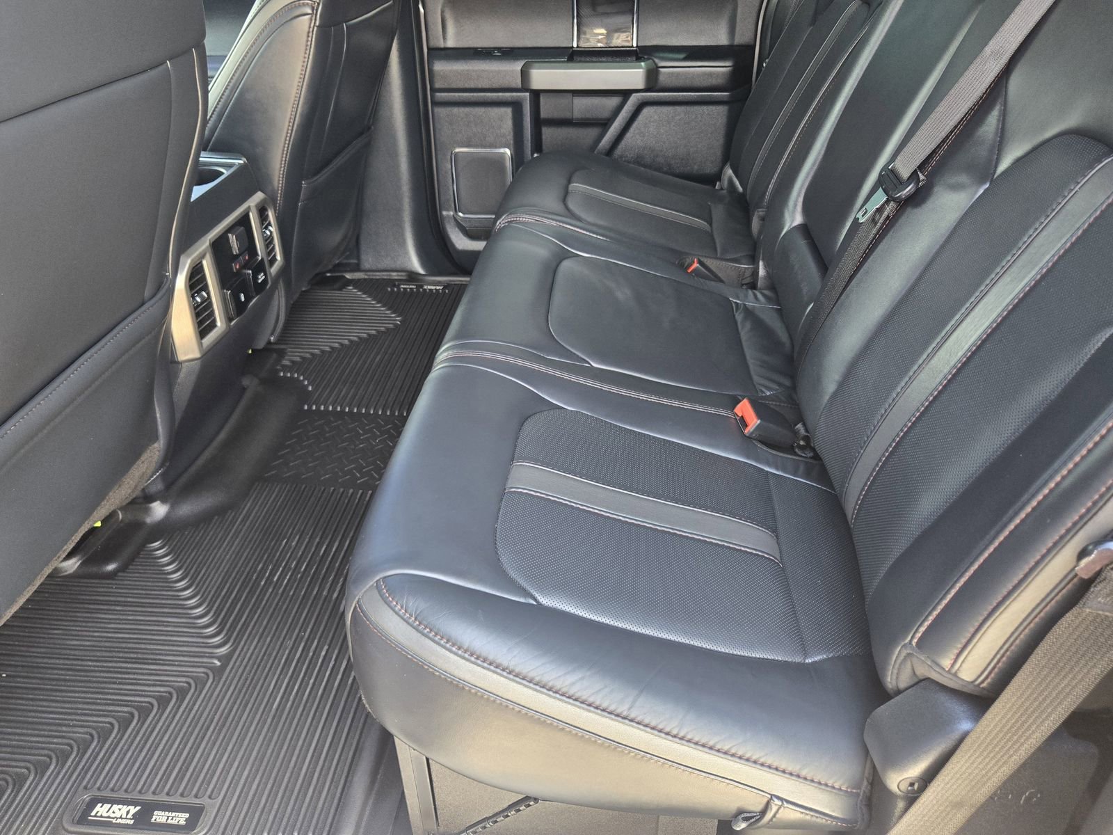 Certified 2022 Ford F350 Platinum AWD/4WD image 31