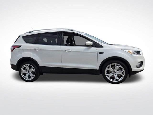 Certified 2018 Ford Escape Titanium w/ Ford Safe & Smart Package FWD image 10