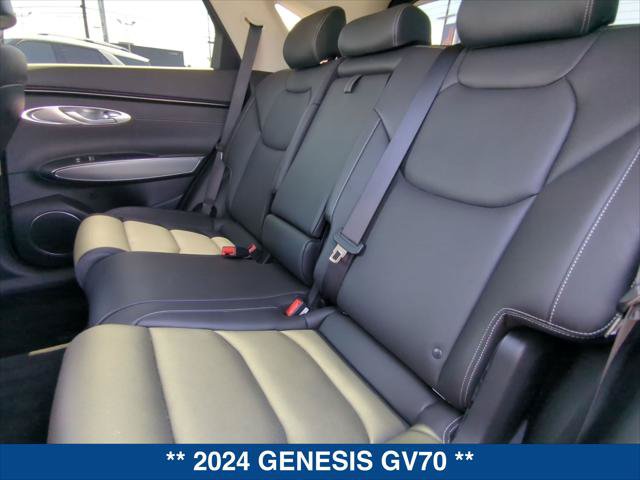 Used 2024 Genesis GV70 2.5T w/ Select Package AWD/4WD image 21