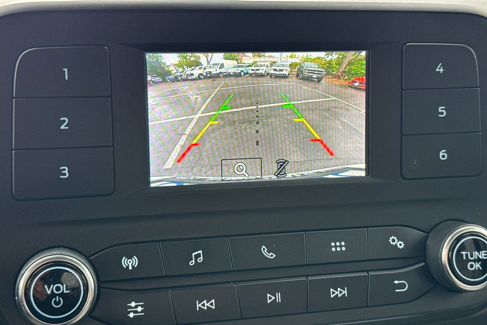 Certified 2018 Ford EcoSport S image 19