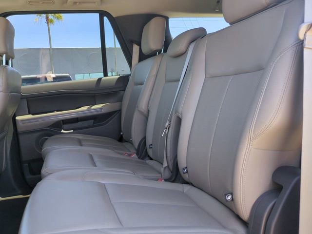 Certified 2020 Ford Expedition XLT w/ Equipment Group 202A image 14