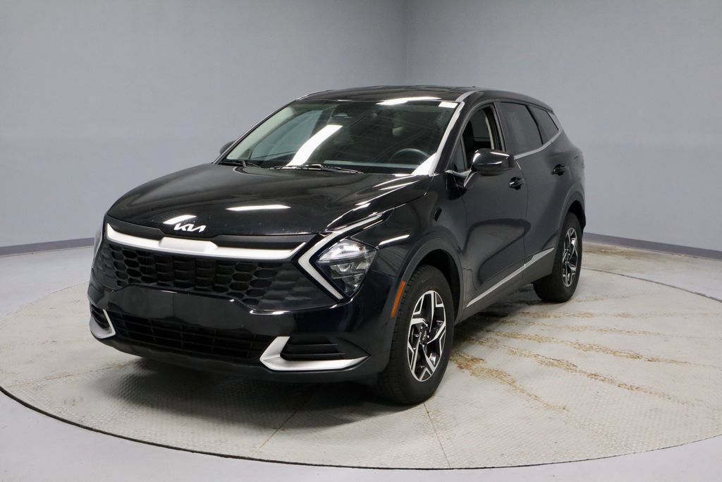 Used 2023 Kia Sportage LX AWD/4WD image 7
