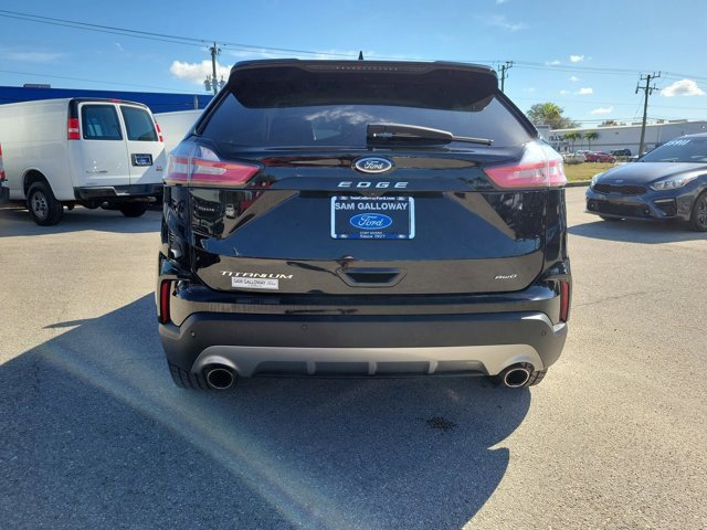 Certified 2023 Ford Edge Titanium image 3