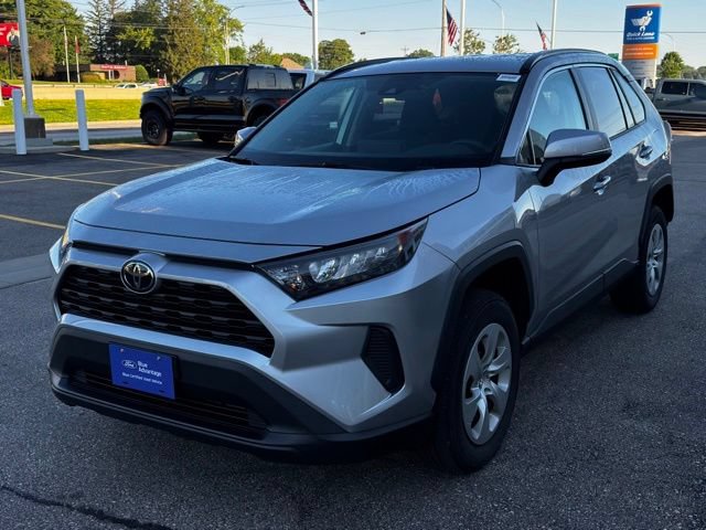Used 2019 Toyota RAV4 LE w/ Carpet Mat Package AWD/4WD image 37