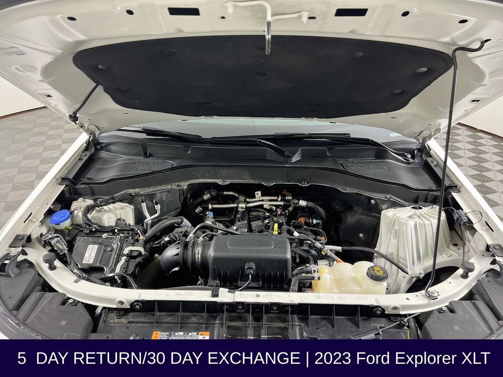 Certified 2023 Ford Explorer XLT w/ Equipment Group 202A AWD/4WD image 35