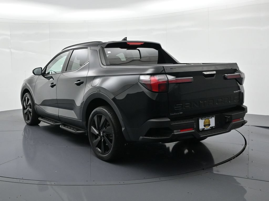 Used 2024 Hyundai Santa Cruz Night AWD/4WD image 8