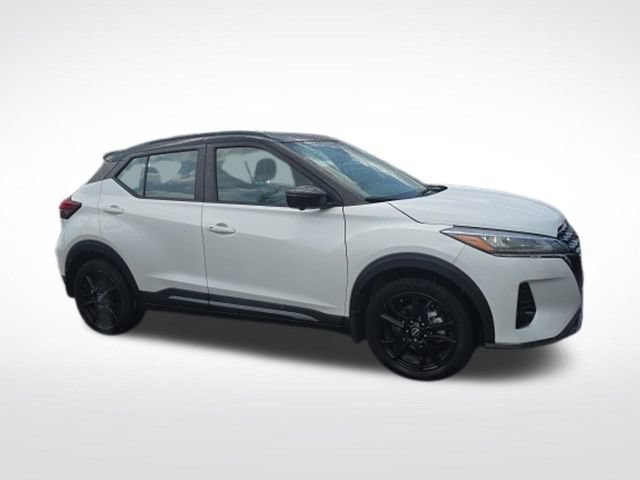 Used 2023 Nissan Kicks SR w/ SR Premium Package