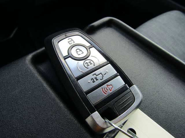 Certified 2022 Ford F150 XLT w/ Equipment Group 302A High image 26