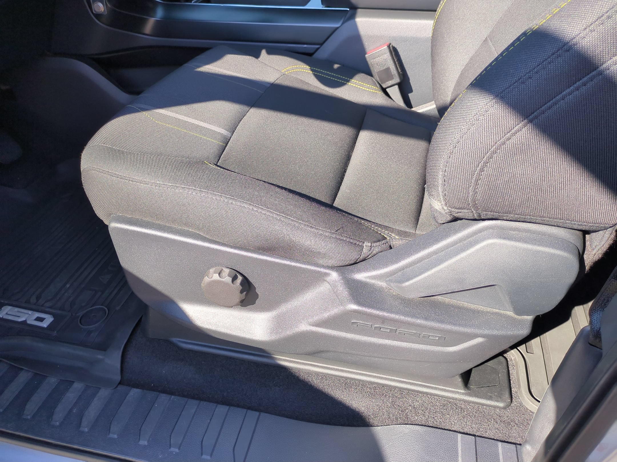 Certified 2024 Ford F150 STX RWD image 17