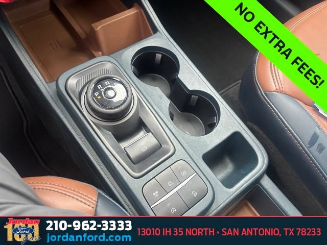 Certified 2022 Ford Maverick Lariat w/ Lariat Luxury Package AWD/4WD image 16