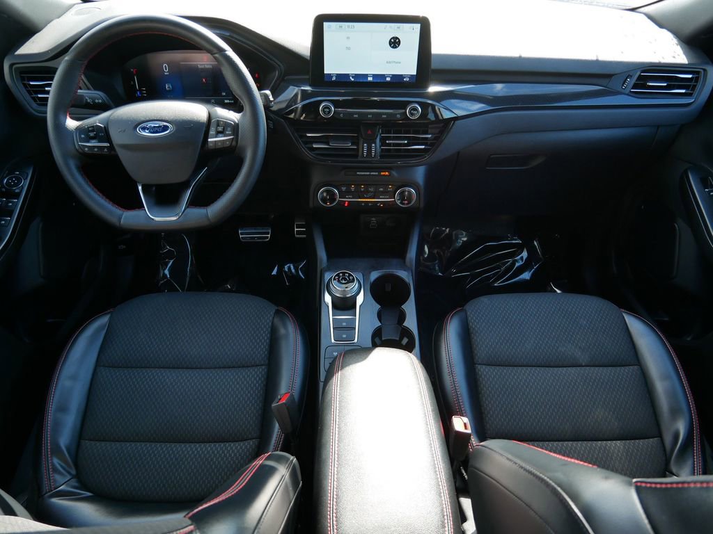 Certified 2024 Ford Escape ST-Line AWD/4WD image 13