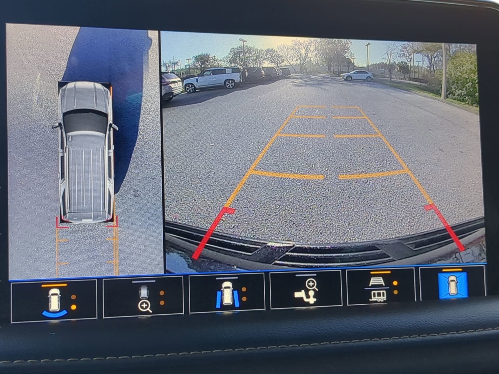 Used 2021 GMC Yukon XL AT4 w/ AT4 Premium Package image 55