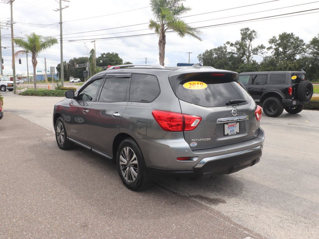Used 2019 Nissan Pathfinder SV FWD image 12